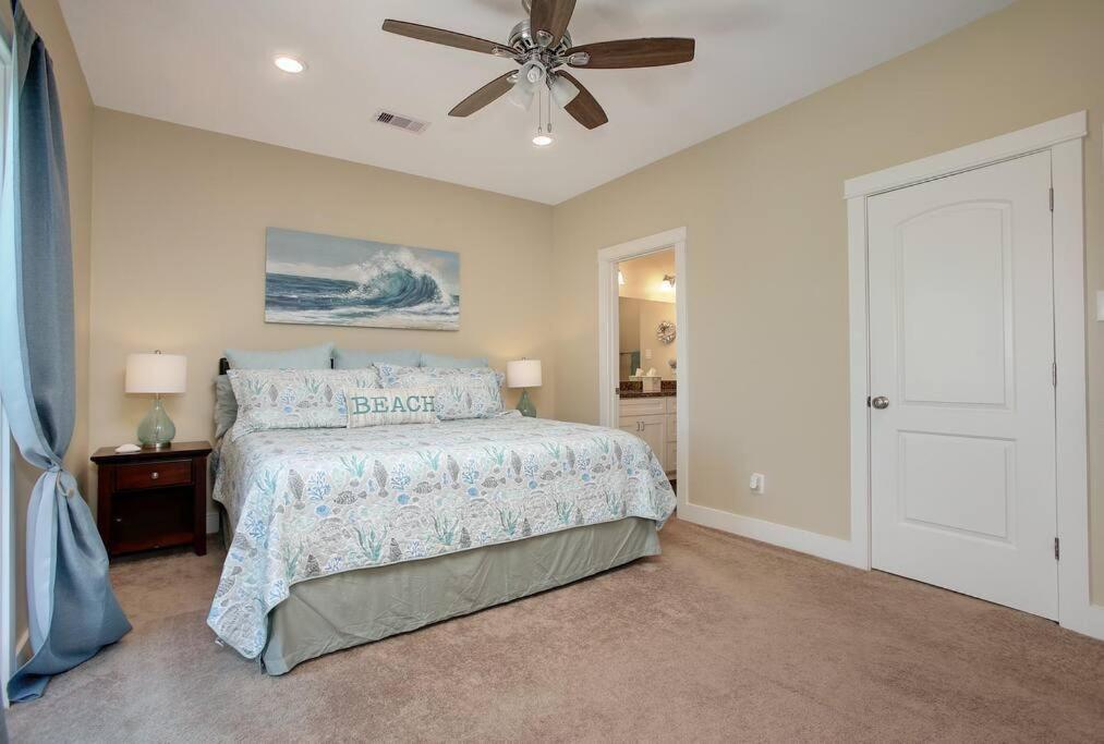 3 Bedroom View Galveston
